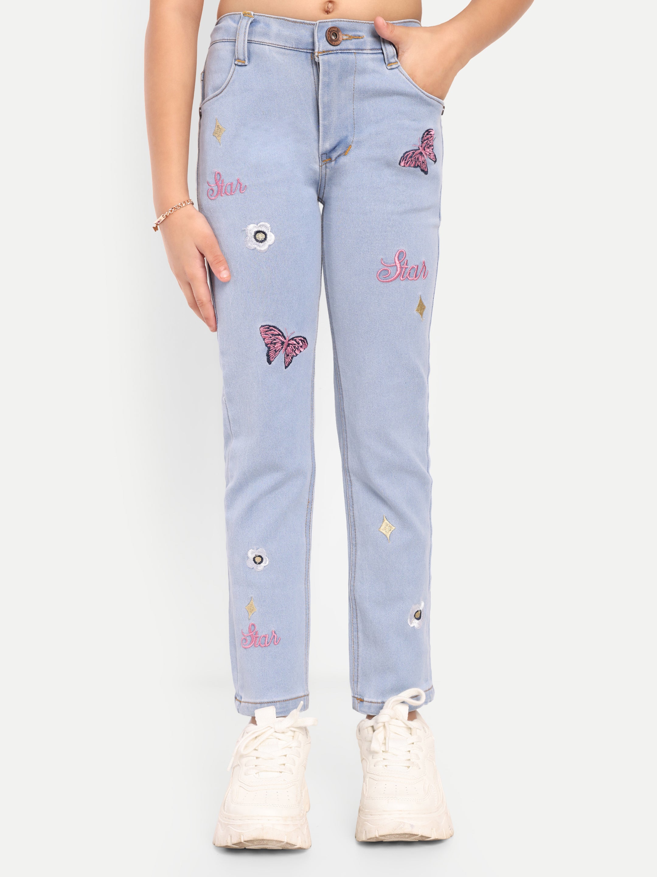 Stretchable Narrow Jeans with All Over Embroidery