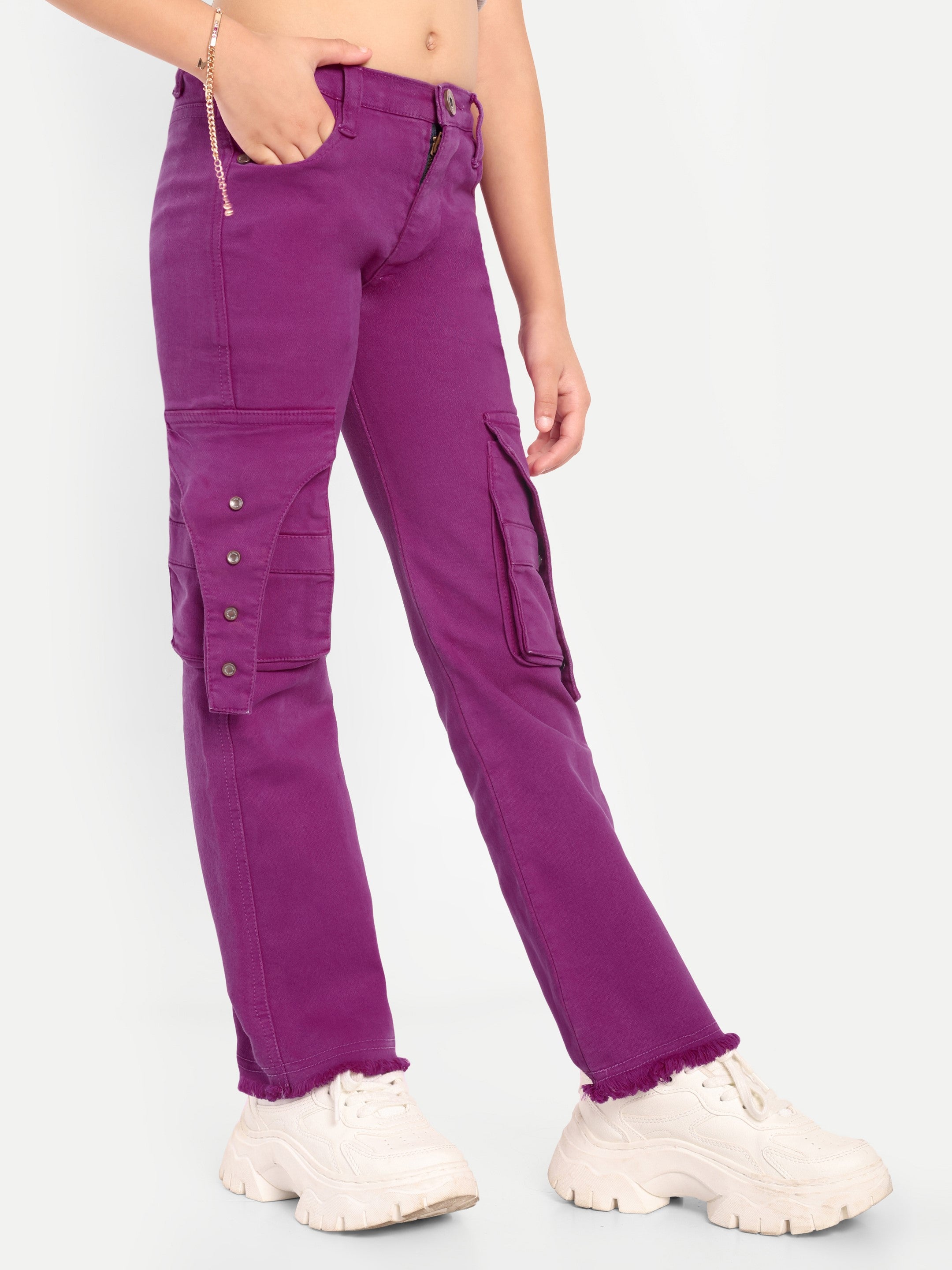 Stretchable Fancy Color Jeans with Side Pockets