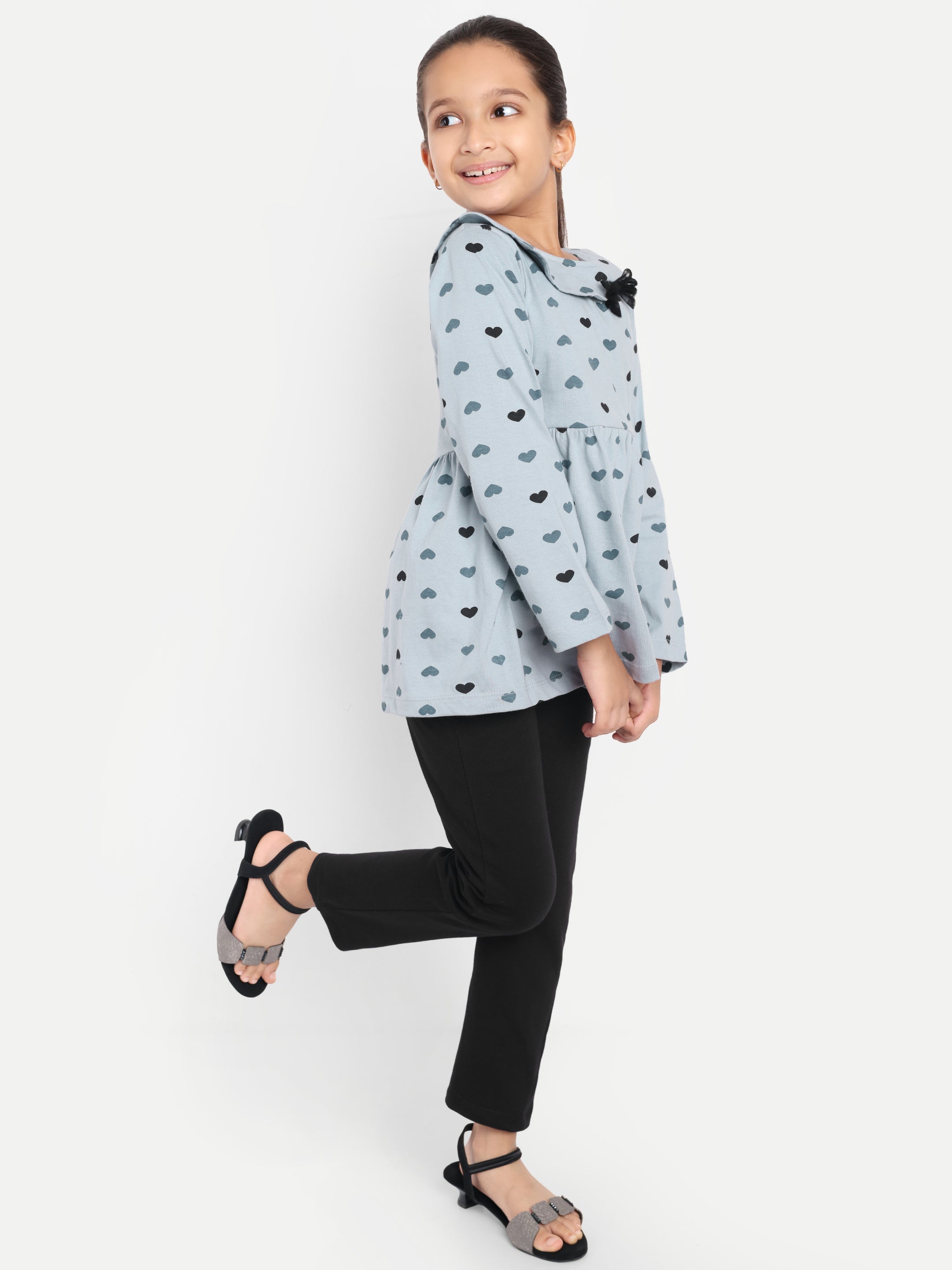 Cotton Knit Full Sleeves Heart Printed Top with Bow and Lounge Pant