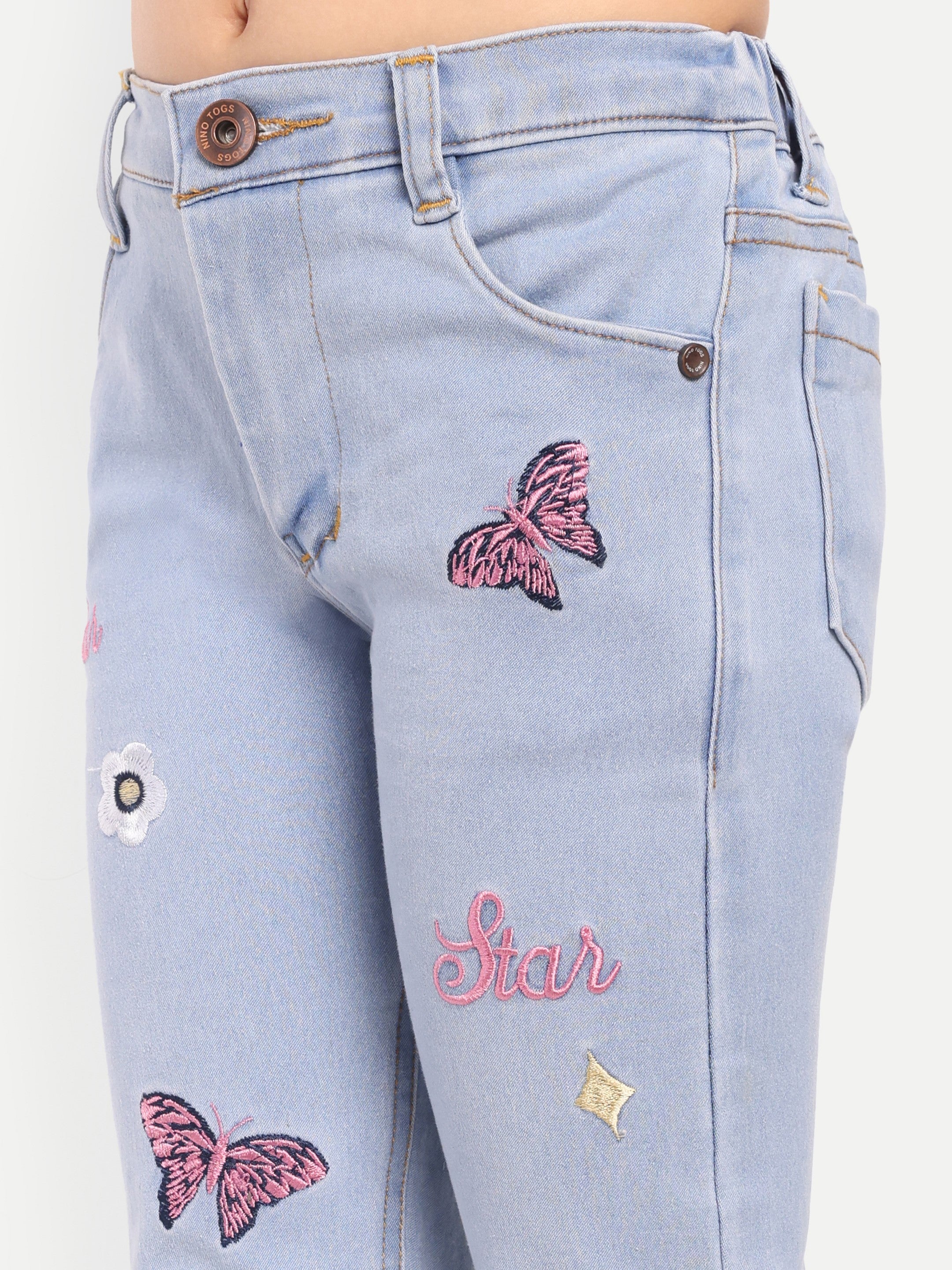 Stretchable Narrow Jeans with All Over Embroidery