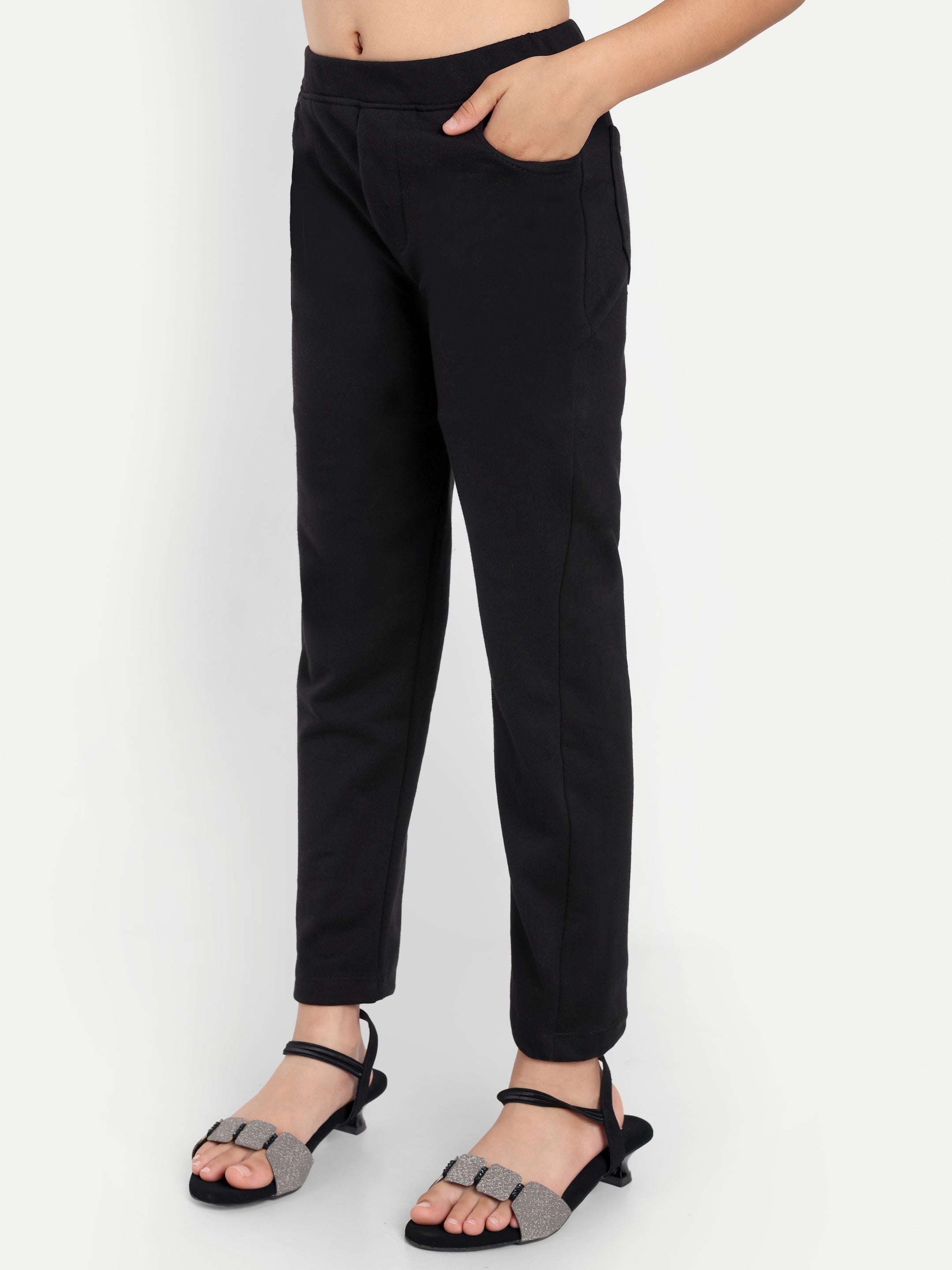 Cotton Knit Full Sleeves Hearts Printed Top with Frills and Lounge Pant