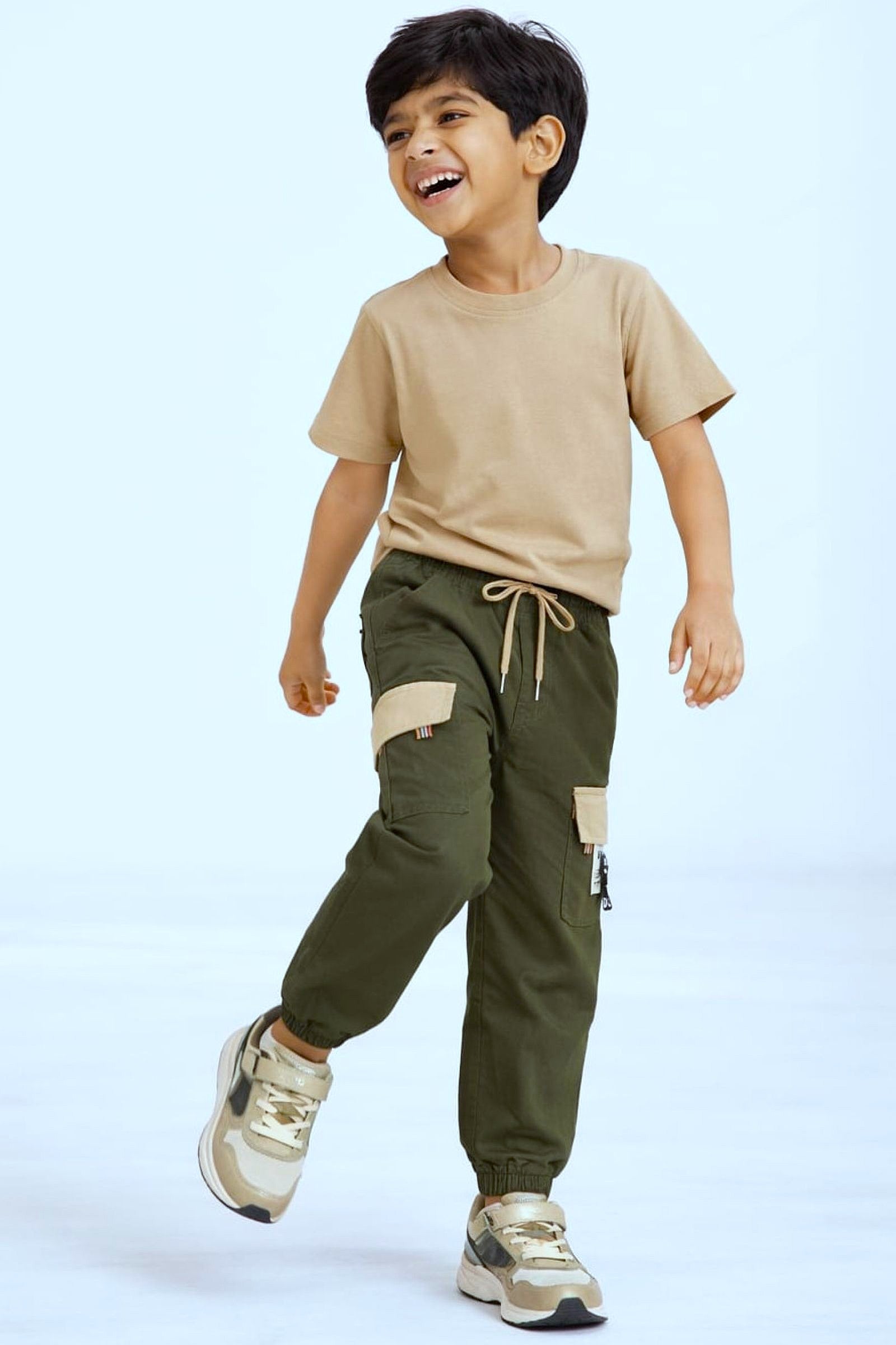 Cotton Woven Cargo Pants with Fancy Side Pockets - Military Green