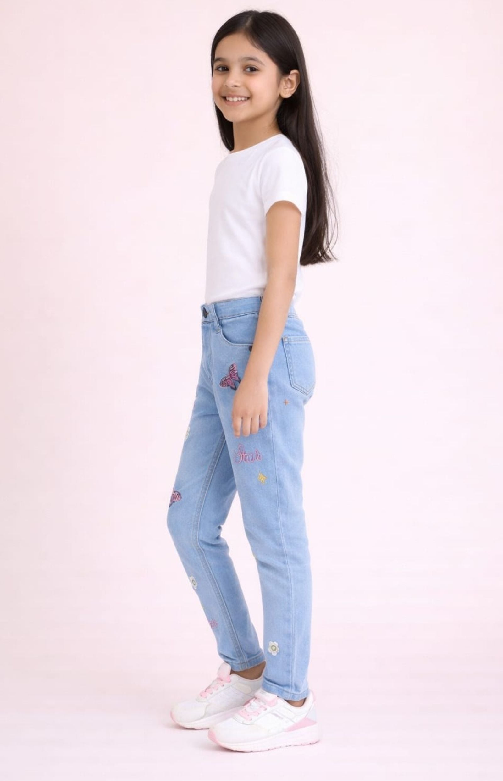Stretchable Narrow Jeans with All Over Embroidery