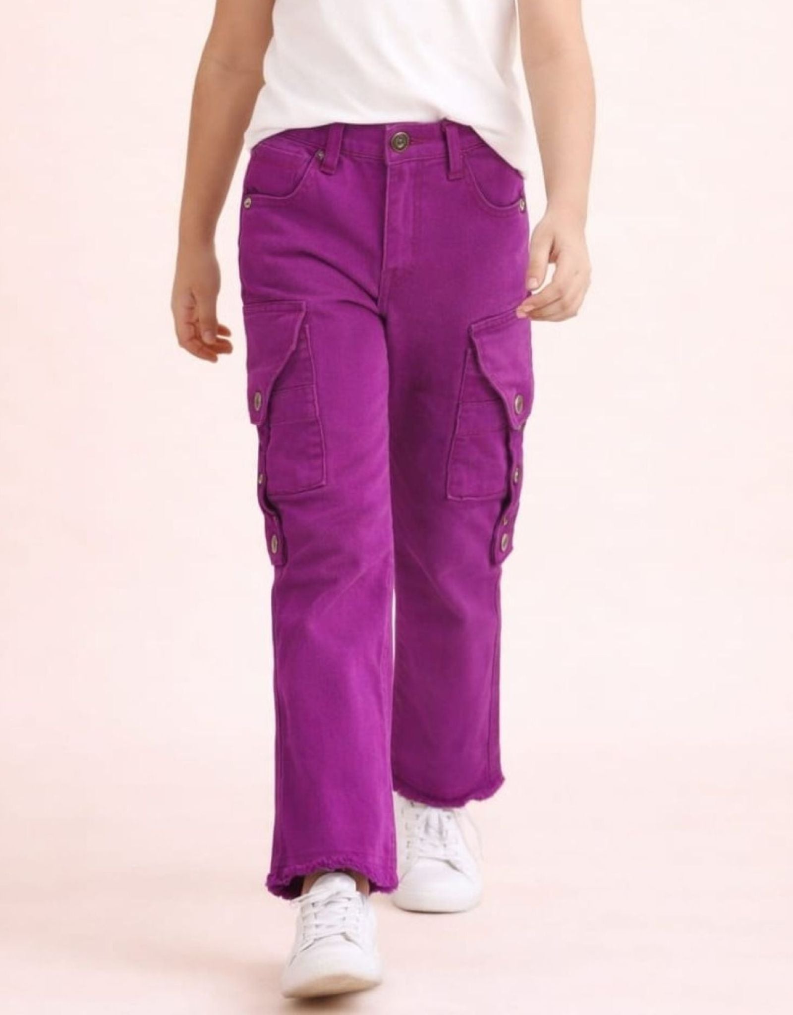 Stretchable Fancy Color Jeans with Side Pockets