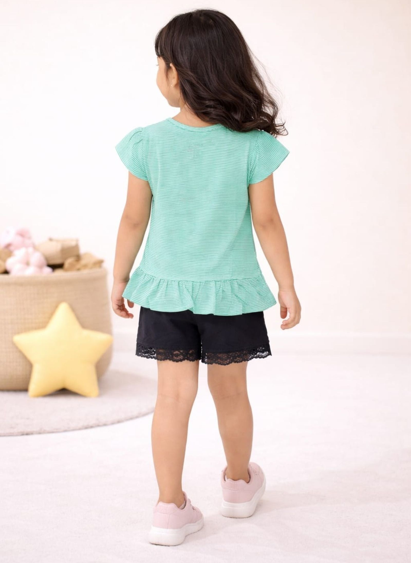 Girls Sequined Ruffle Top with Shorts G.
