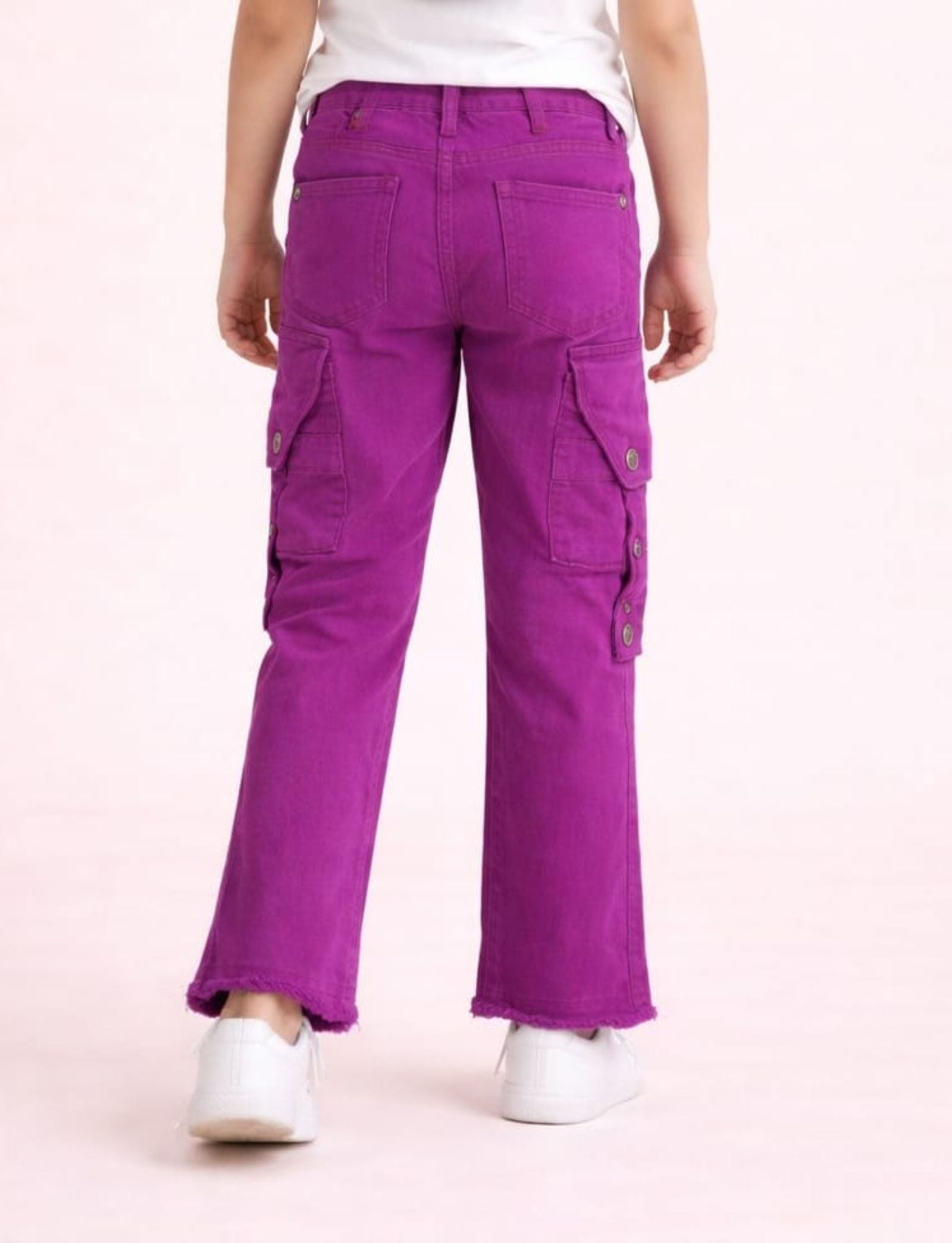 Stretchable Fancy Color Jeans with Side Pockets