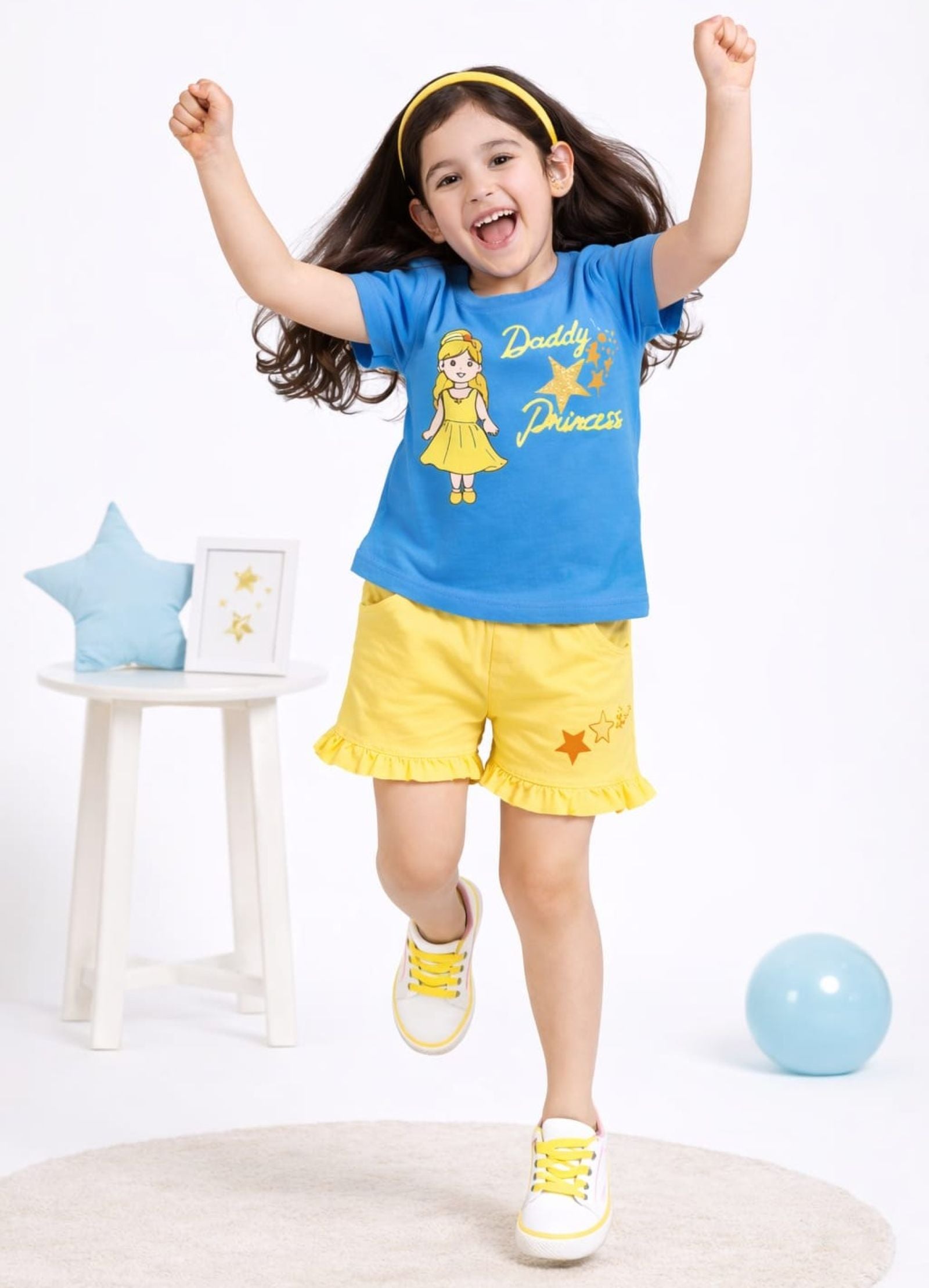 Girls Princess Printed Tee with Frilled Shorts B.