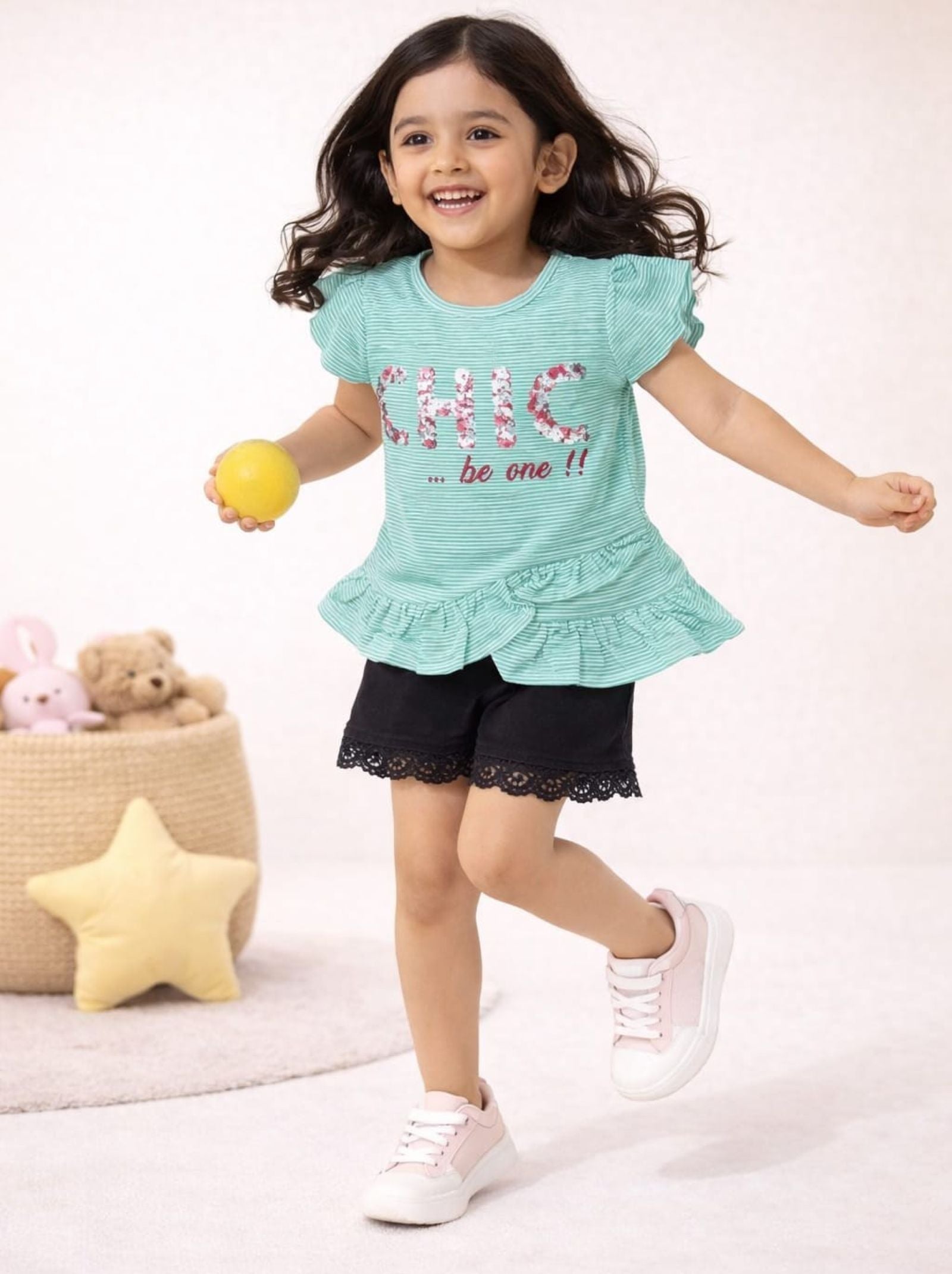 Girls Sequined Ruffle Top with Shorts G.