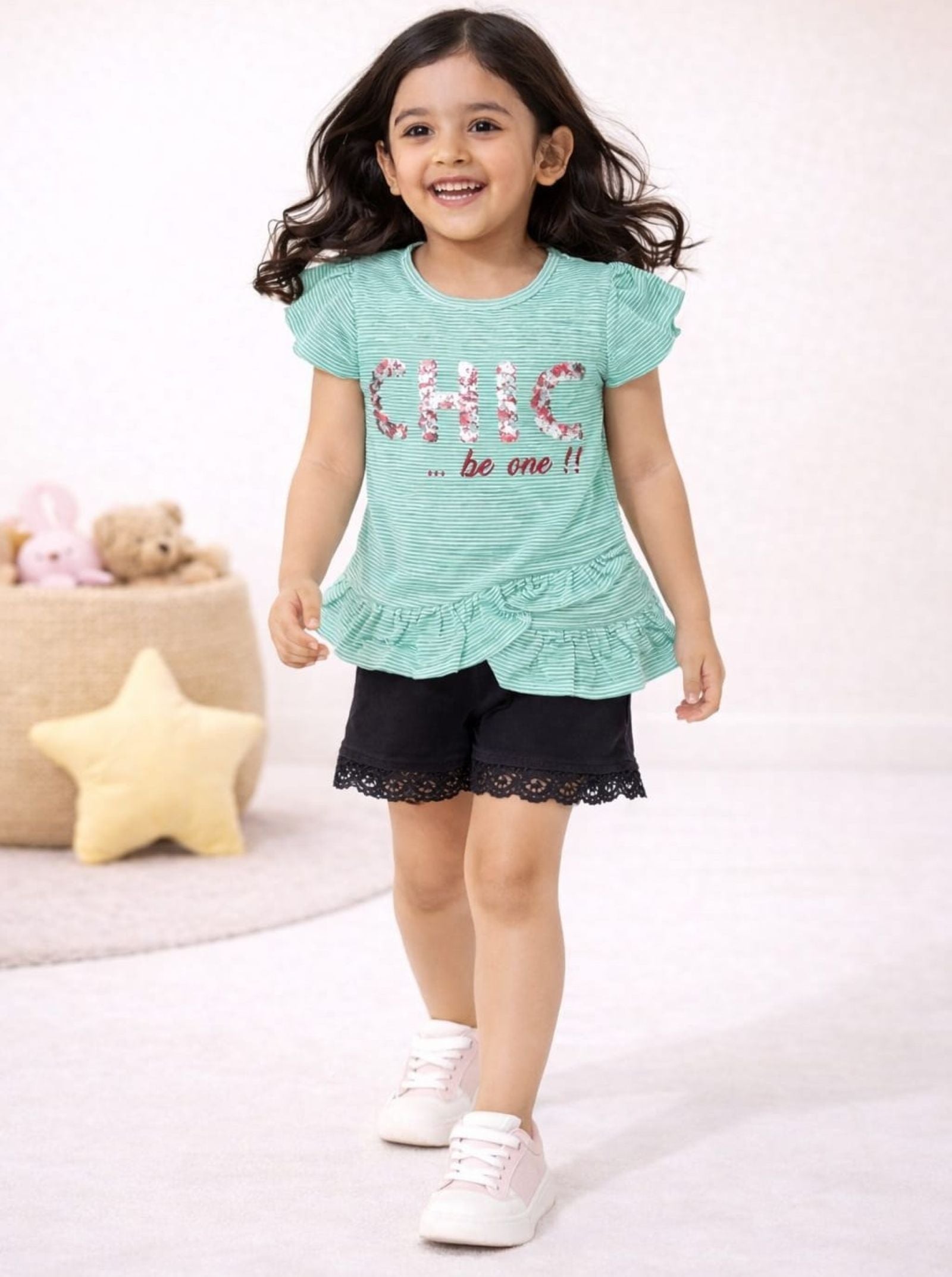 Girls Sequined Ruffle Top with Shorts G.