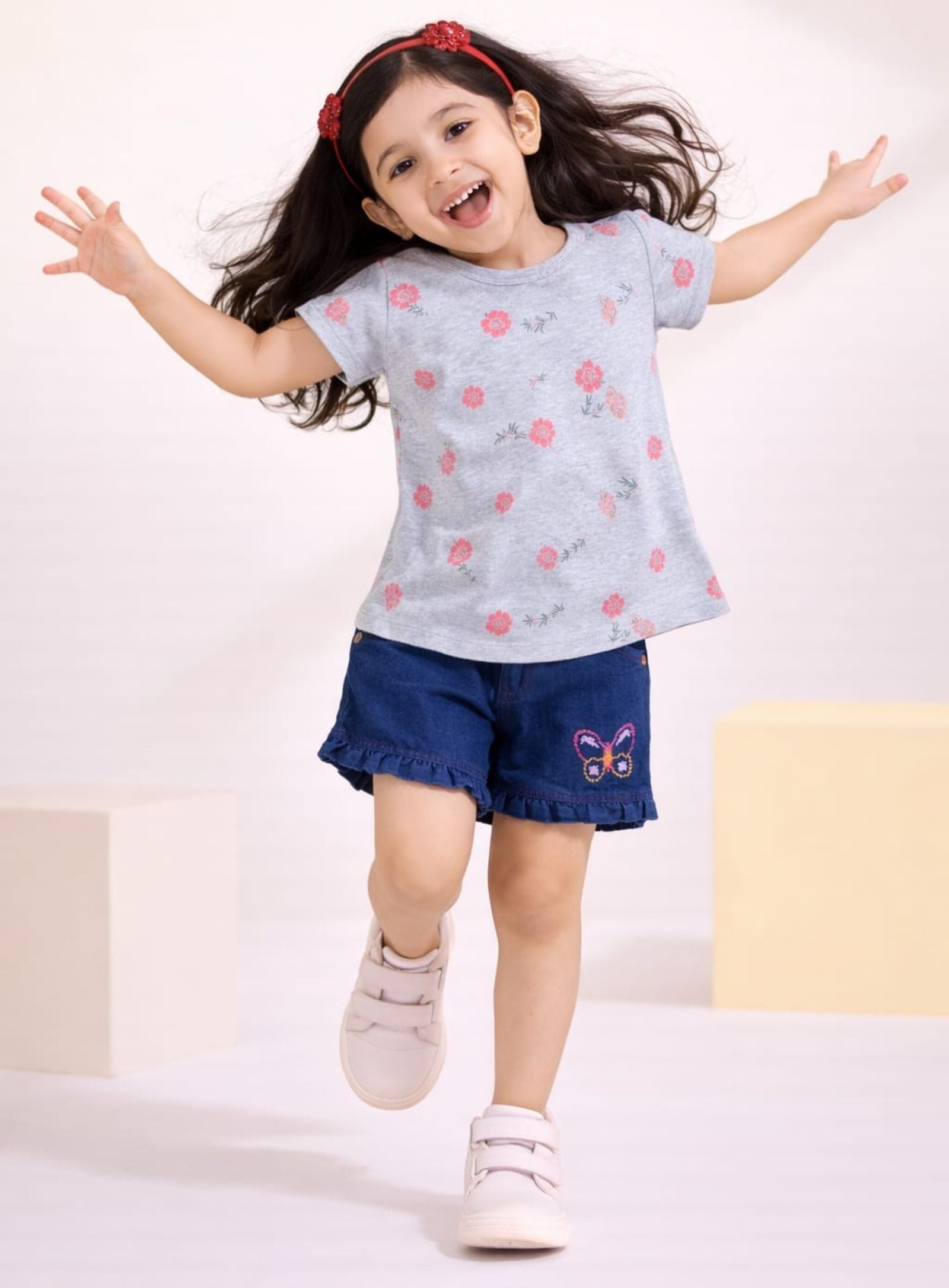 Girls Flower Printed Tee with Embroidered Denim Shorts